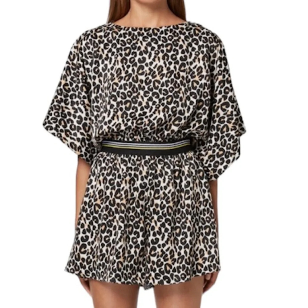 Elliatt Karma Playsuit Size Medium